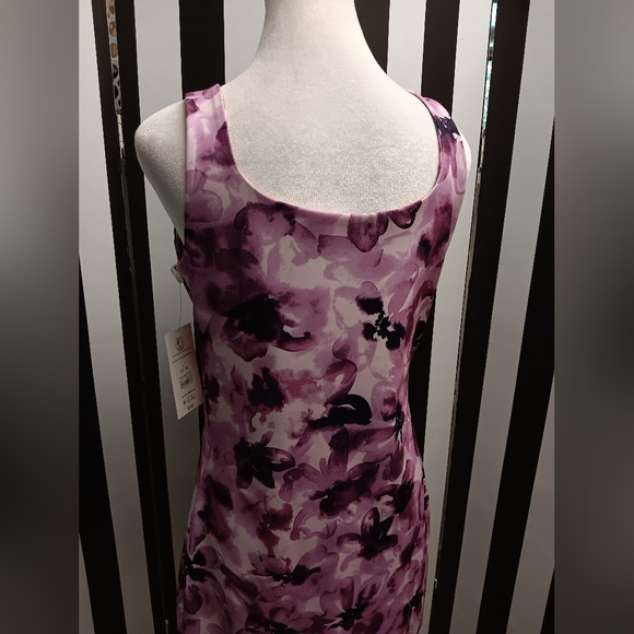 NWT floral bodycon dress - Picture 12 of 13